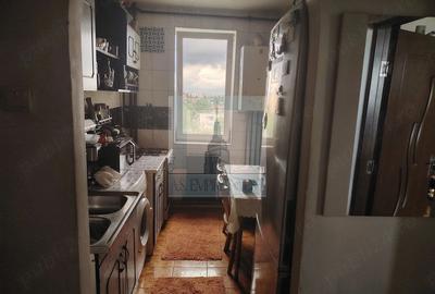 Apartament 2 camere - zona  Astra - 3