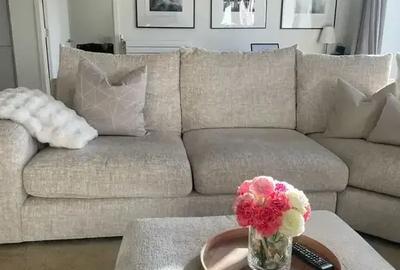 Apartament cu 2 camere decomandat în Theodor Pallady
