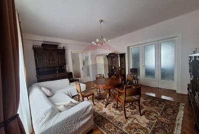 Apartament 4 camere , pet friendly,  cu parcare si curte, Ultracentral - 10