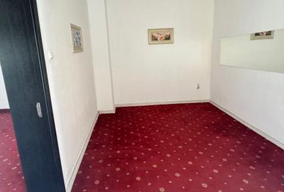 Casa singur curte, zona superba - 11