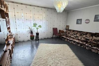 Casă individuală cu 3 camere în Anda