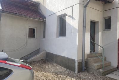 Casa individuala si curte de 480 mp zona Piata Cluj - 11