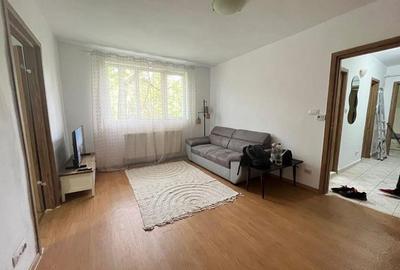 Apartament cu 3 camere nedecomandat în Tudor Vladimirescu