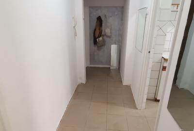 INCHIRIEZ apartament 2 camere semidecomandat,zona Vasile Aaron - 8