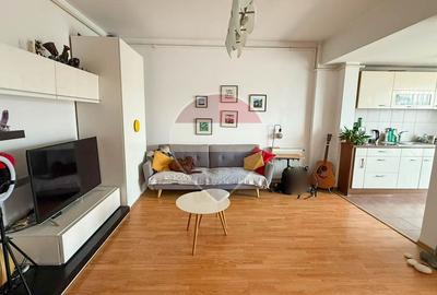 Apartament cu 2 camere de vanzare zona 1 Decembrie 1918 strada Fetesti - 15