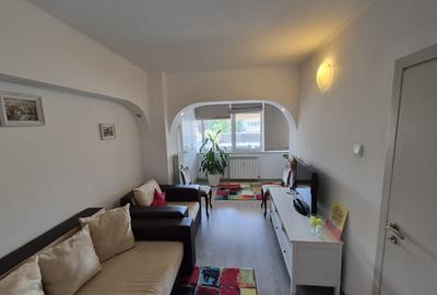 Pța Alba Iulia  3camere +terasă mare - 14
