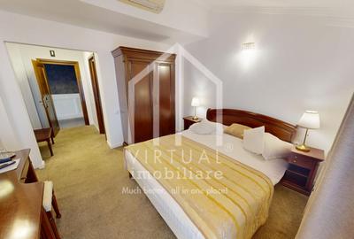 Investitia ideala - Pensiune, zona centrala - 14 camere, 2 apartamente - 17