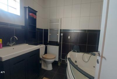 Stil, confort  si liniste - casa perfecta pentru familia ta ! - 7
