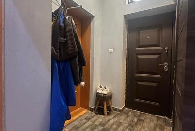 Casa 4 camere ... curte betonata si gradina ... 1 km de Shopping City - 12