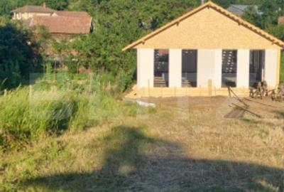 Casă în construcție pe structură metalică, cu proiect – Bădeni, Cluj - 1
