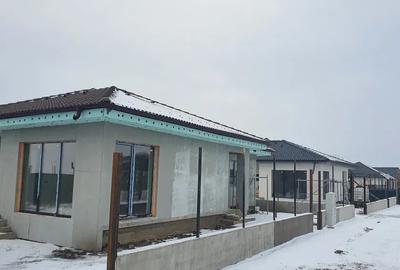 Casă modernă la cheie în Sânpetru - 3