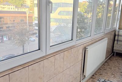 APARTAMENT CU 2 CAMERE DECOMANDAT, CENTRAL, RAPA GALBENA - 11