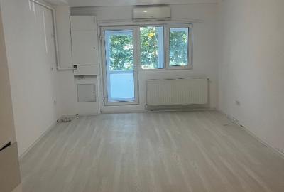 Proprietar ofer spre inchiriere spatiu comercial in militari residence - 1
