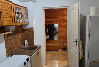 Apartament 2 camere C.Nationala Scoala 11 - 8