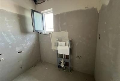 Casa 110 mpu cu 4 camere 2 bai 2 balcoane si curte in Sibiu - 5