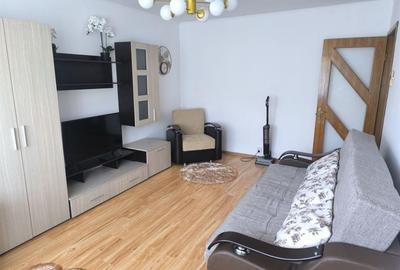 Apartament cu 2 camere decomandat, mobilat în Aviației