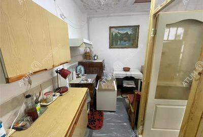 Apartament 2 camere balcon garaj curte libera zona ultracentrala Sibiu - 16