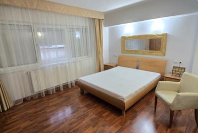 Apartament cu 2 camere semidecomandat, mobilat în Ștefan cel Mare