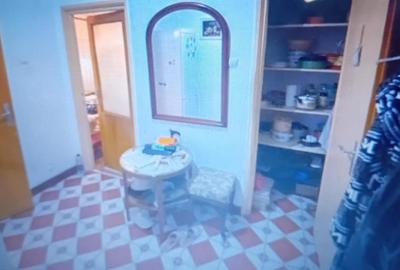 Apartament cu 3 camere în Mihai Bravu