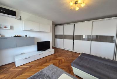 Apartament deosebit: zona Circumvalatiunii ideal pentru cei ce lucreaza de acasa - 3