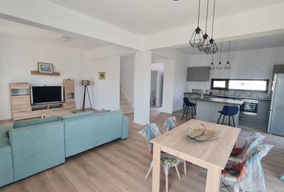 Duplex cu 4 camere în Balotești
