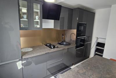 Apartament cu 2 camere decomandat în Primo