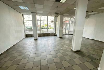 Spațiu comercial, de 103.00 mp, în Mărăști