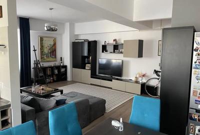 Apartament cu 2 camere decomandat, mobilat în Vitan