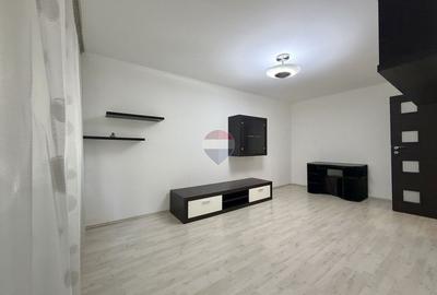Apartament cu 2 camere decomandat, mobilat în Ghencea