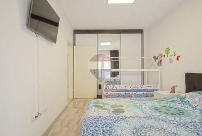 Apartament 3 camere Maurer Tractorul Balcon generos, Parcare și Boxă - 13