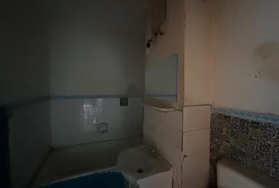 3 camere Calarasilor Viziru. Et.2/10, fara imbunatatiri. Comision Zero - 8