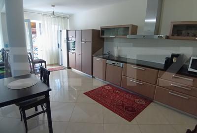 Casă individuală cu 7 camere în Cetate