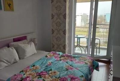 Apartament cu 2 camere semidecomandat în Mamaia