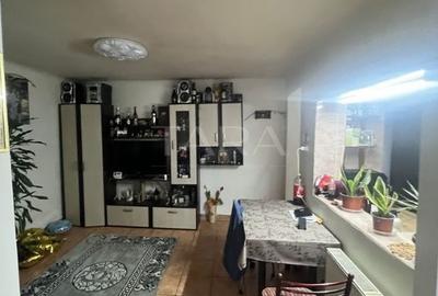 Casă cu 4 camere, ideala pentru familie, teren propriu. - 3
