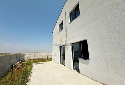 Vila Individuala / 4 Camere / 2 Bai / Panouri Solare-Rate Dezvoltator - 3