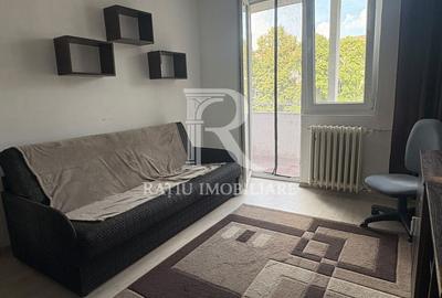 Apartament cu 2 camere decomandat, mobilat în Rogerius