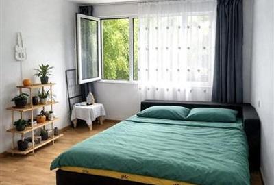 Apartament cu 2 camere decomandat, mobilat în Berceni