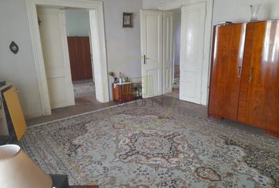 Casa  4 camere de vanzare in  Fagaras jud. Brasov - 9
