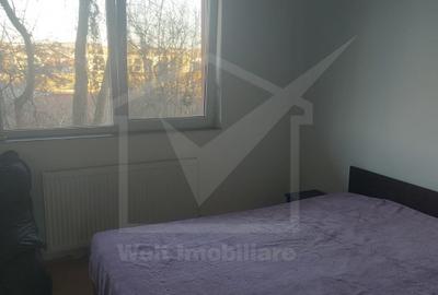 Apartament cu 2 camere semidecomandat, mobilat în Borhanci