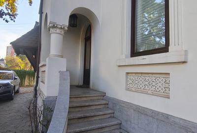 Vilă elegantă cu arhitectură tradițională brâncovenească, între Kiseleff și Piaț - 9