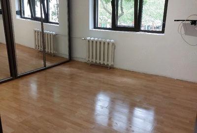 Vânzare Apartament 2 Camere 3 Minute Vitan Mall, etaj 1 - 1