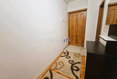 Închiriere apartament 3 camere , Targu Jiu, Str 23 August - 9