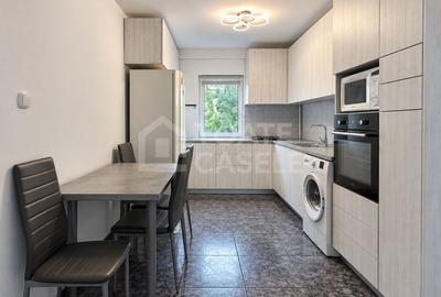 Apartament cu 4 camere decomandat, mobilat în Plopilor