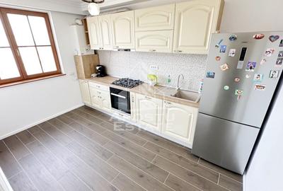 Penthouse 3 camere de vanzare, 97mp utili + balcon -Giroc - 9
