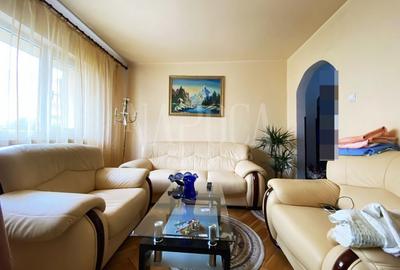 Apartament cu 4 camere decomandat în Mărăști