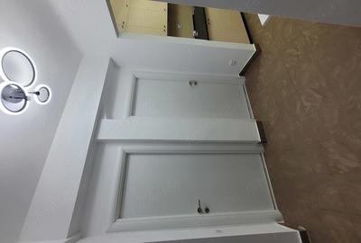 Ap 2 camere in vila . Centrala, AC. Aproape de metrou. Renovat + boxa depozitare - 4