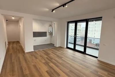 Apartament cu 2 camere semidecomandat în Decebal