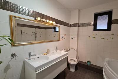 Casa indivduala pe parter - 3 camere -Corbeaca, strada Caisului padure - 11