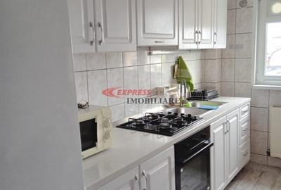 Apartament cu 2 camere decomandat în Dristor
