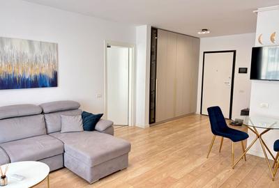 Apartament cu 2 camere semidecomandat, mobilat în Pipera